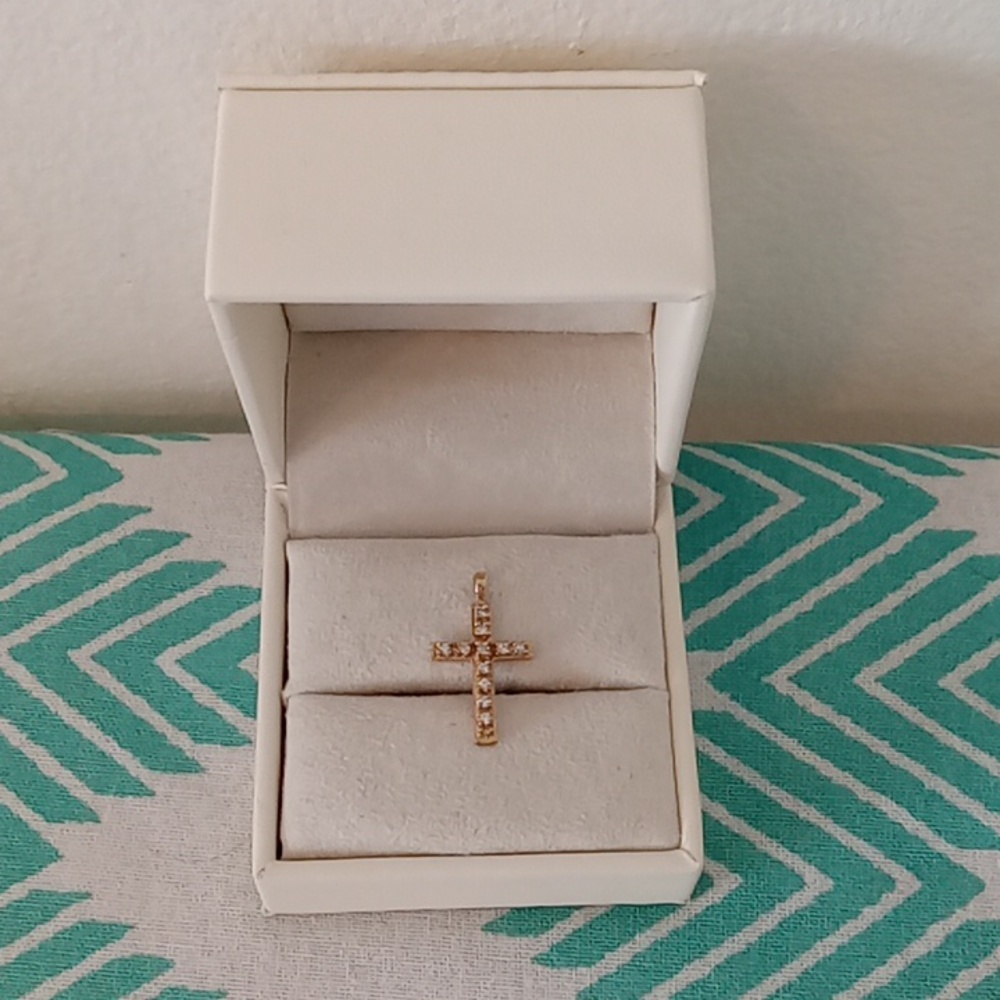 Cross Pendant 14kt New